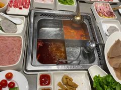 -海底捞火锅(杭州萧山宝龙广场店)