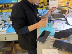 -乐邦快修手机电脑维修回收(打浦桥日月光店)