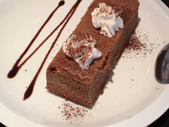 热杏仁巧克力卡普里蛋糕-EATALIA意塔利意式餐厅(鼓楼店)