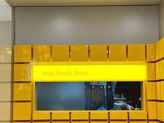 -纽约薯条(世豪广场店)