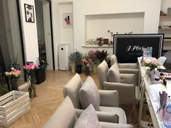 -J Plus日式美甲美睫沙龙