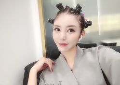 -Rise Hair上升造型