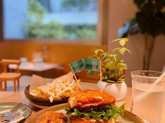 松露菌菇牛肉堡-龙治汉堡(中华城店)