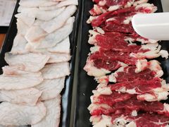 胸口油和肥牛-三头牛·潮汕牛肉生蚝火锅 (夏湾店)