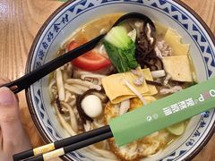 -蒙自源米线大王(信利城市广场店)