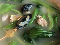 -正宗鸡饭粤香酒家(朱村店)