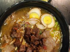-花溪巷牛肉粉(泉城路店)