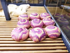 -焙丽拾光(麦凯乐直营店)