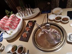 -余欢领鲜火锅(新街口店)