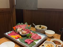 -炼火烤肉店