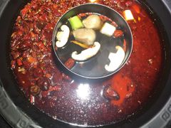 -麻辣英雄重庆火锅(常平店)