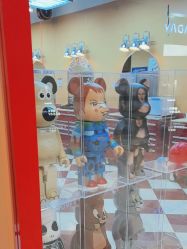 -Devilhands Barbershop男士理容店