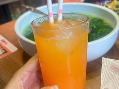 -临界音乐酒馆·小龙虾·江湖菜(华熙LIVE·鱼洞店)
