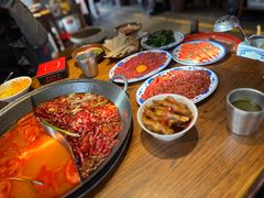 -萍姐火锅·公路夜市(武汉首店)