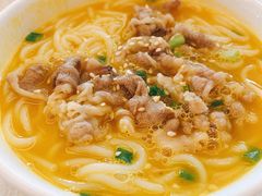 至激酸汤肥牛灼米线-悦湖公馆