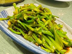 -香巴拉云南餐厅(华莱坞店)