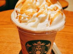 -星巴克(上海汇锦里店)