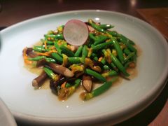 鸡枞菌炒童子黄瓜-辛香汇·现炒川菜(淮海路百盛店)