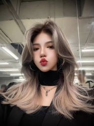 -悠巷形象设计
