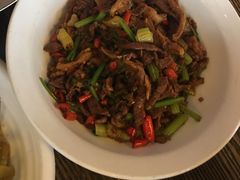 -陈厨老味·老派郴州菜(宜章店)