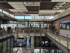 -ROAST coffee & eatery