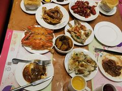 -四海一家自助餐(益田假日广场店)