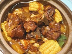 一口香鲜骨煲-宏状元现熬粥·京味菜(三里河店)