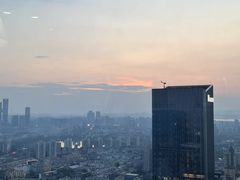 -云中捞高空旋转餐厅(商茂世纪广场店)