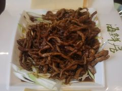 -赶海部落海鲜城(海阳路店)