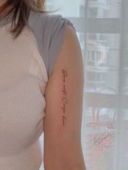 -明星刺青·洗纹身