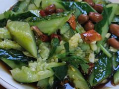 拍黄瓜-曹丞相·地锅鸡·地锅鱼(武林店)