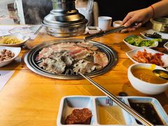 -唯成•韩国炭火烤肉 유성고기