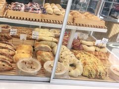 -焙丽拾光(麦凯乐直营店)