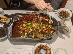 -江边城外烤全鱼(龙德广场店)