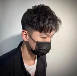 -蘑菇发型