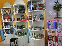 -爆米花儿童美发乐园