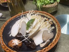 -东来顺(非遗·清真火锅·盛世广场店)