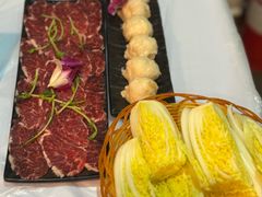 -鲜入围煮花胶鸡海鲜火锅