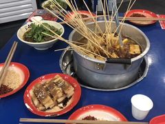 -马路边边麻辣烫联盟路店