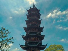-龙华寺