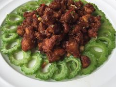 -八府香鸭·啫啫煲(华山路店)