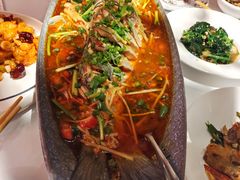招牌跳水鱼-小河盐帮·私家菜·烤鸭(三元桥·霄云路店)