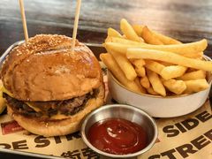 -Side Street街旁(交道口店)