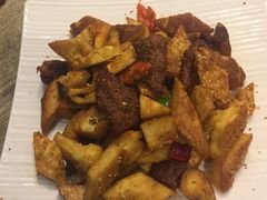 -巴依兄弟西域美食(机场店)