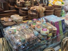 -瓦洛洛传统市场