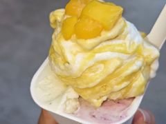 -喜茶(上海打浦桥日月光gelato lab+店)