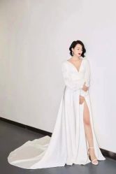 -Renee芮亦婚纱(原丽莎)