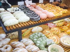 -焙丽拾光(麦凯乐直营店)