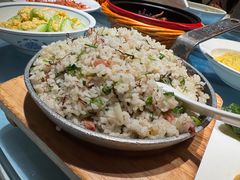 -侬佳蒸菜馆(听潮店)