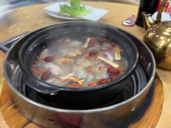 -濠轩阁特色生蚝火锅(水湾路店)